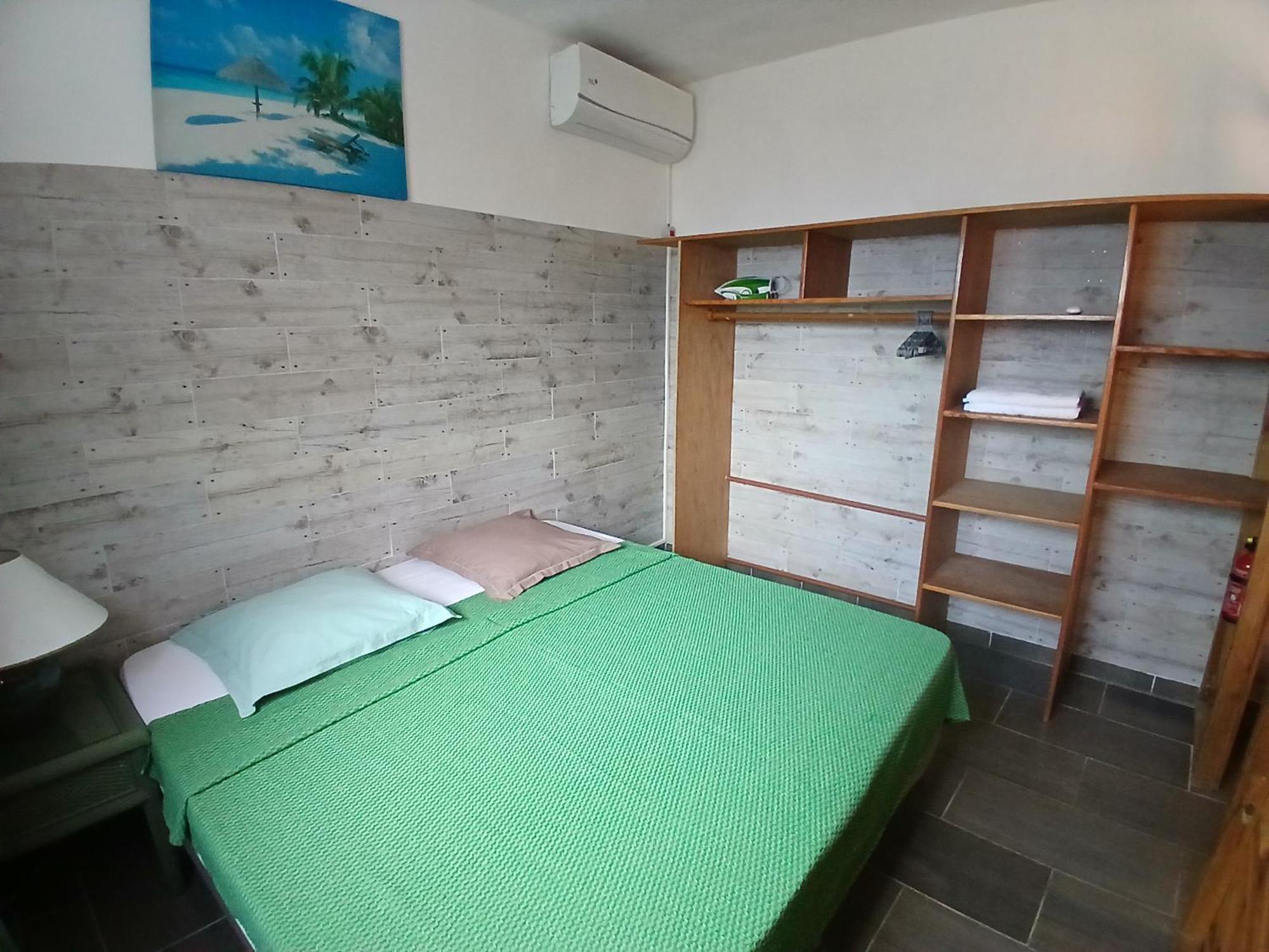Urban-Oasis Διαμέρισμα Sainte-Anne  Εξωτερικό φωτογραφία